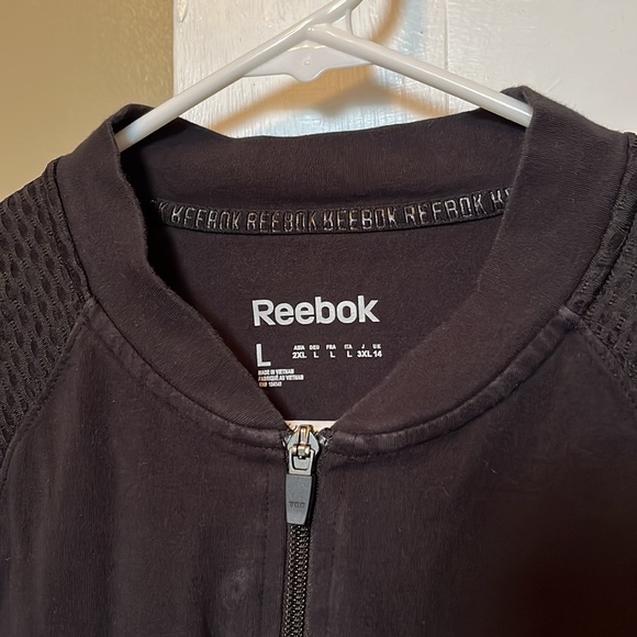 Reebok Black Zip Up - Picture 3 of 3